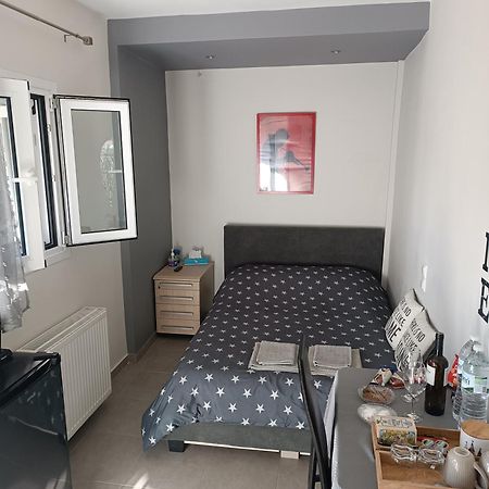 Giorgos Studio Trikala Extérieur photo